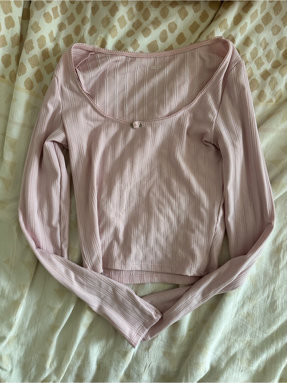 Hollister Ribbed Long Sleeve Scoop Neck Top - Pale Pink